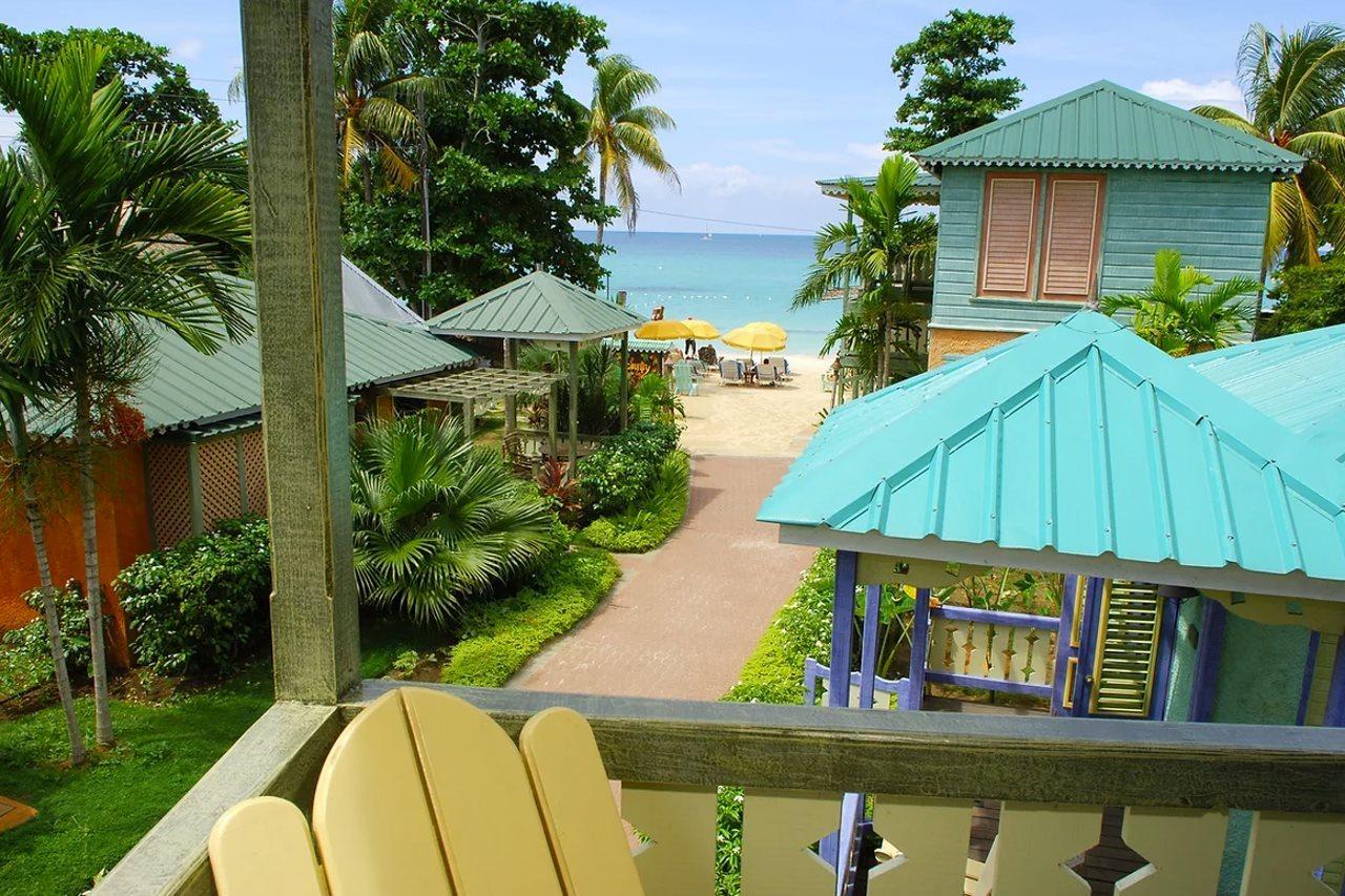 Country Country Hotel เนกริล ภายนอก รูปภาพ